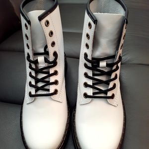 Kids dr. Martens